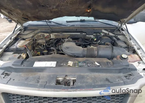 2001 Ford F-150 Xl/Xlt z USA, uszkodzony, nr VIN 2FTPF17Z61CA92958